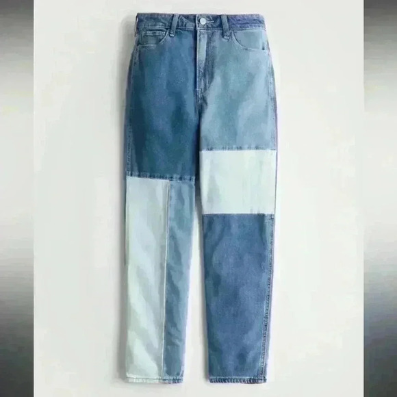 HOLLISTER | Ultra High-Rise Patchwork Mom Jeans - Picture 8 of 8